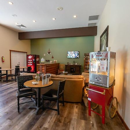 3Bd Walk-In Near Silver Dollar City - Game Room - Pool - Free Tickets Included - Rr-93B Branson Exteriör bild